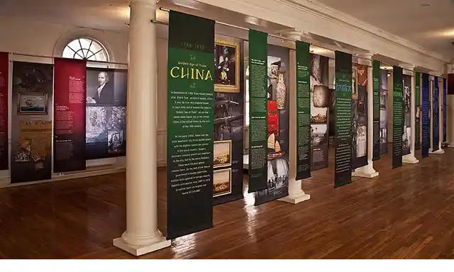 Salem Museum displays